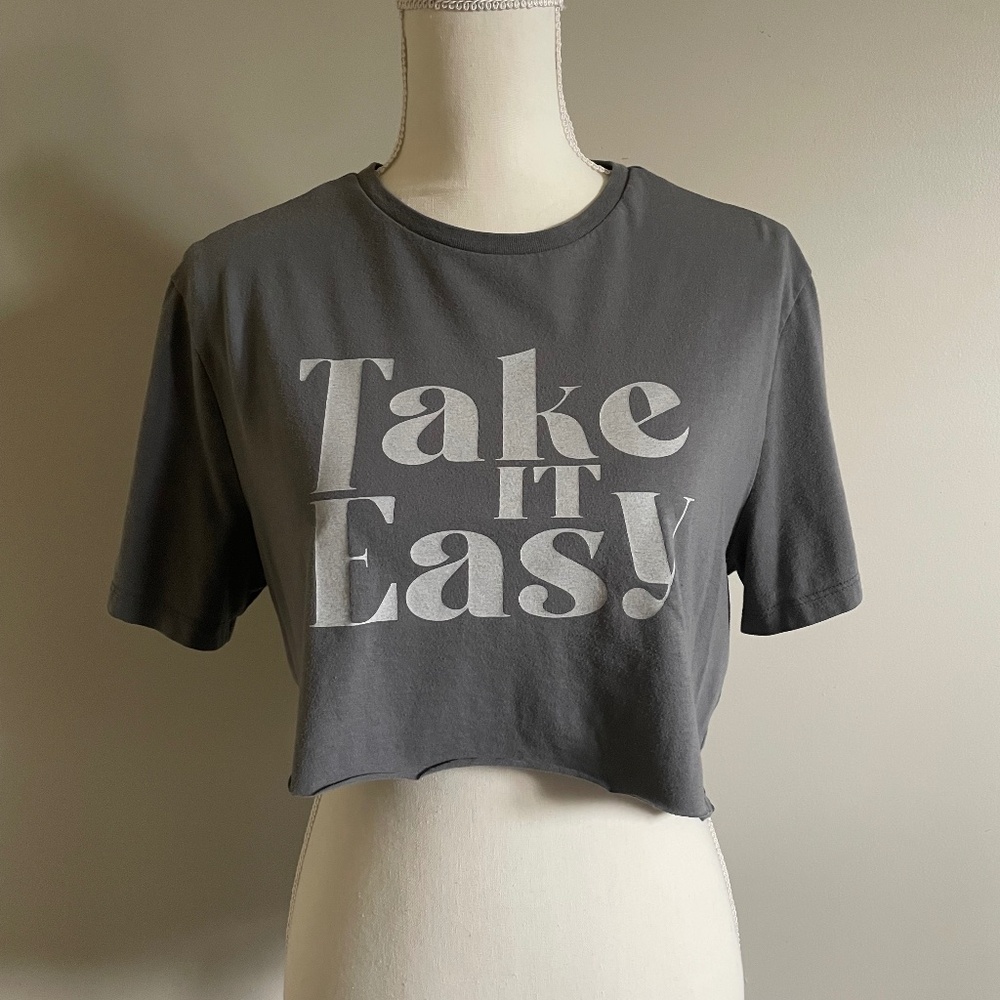 Take it Easy cut off cropped t shirt grey gray